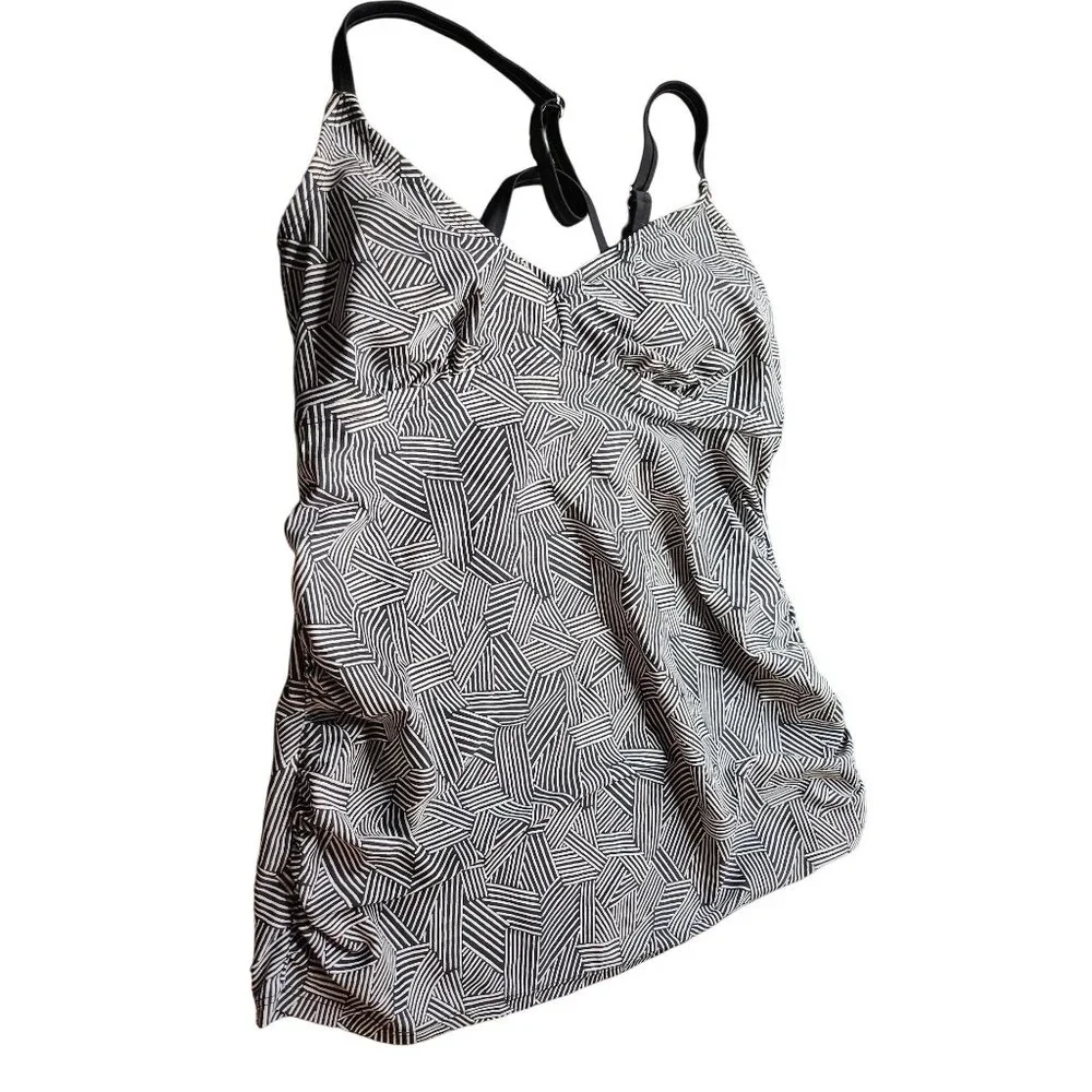 Ingrid & Isabel‎ Maternity Black & White Strappy Back Tankini Swim Top Small